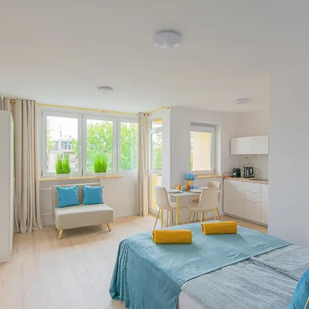 Avenue A * Варшава