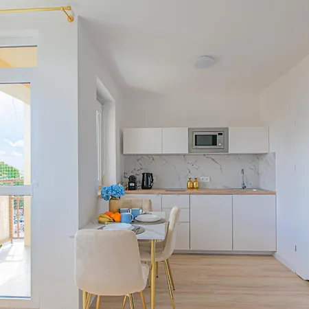 Appartement Avenue A Varsovie