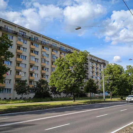 Avenue Apartment